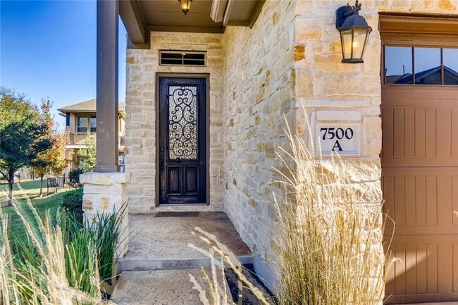 Photo - 7500 Colina Vista Loop Unit A