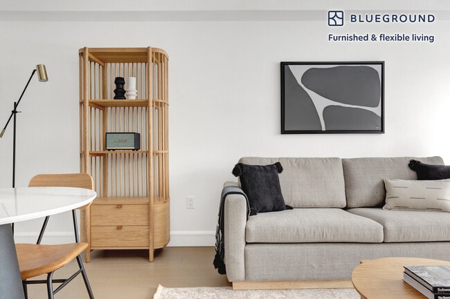 Photo - 311 W 50th St Unit FL2-ID692