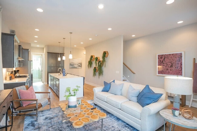 Photo - 709 26th Ave N Unit ID1312374P