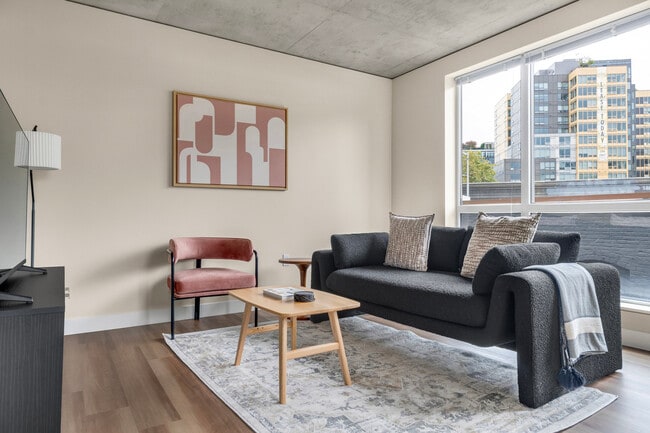 Building Photo - 101 Taylor Ave N Unit FL9-ID985