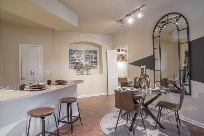 Photo - Cortland at Fredericksburg