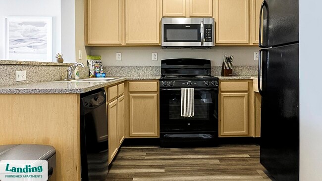 Photo - 335 W 9th St Unit 201.1403795