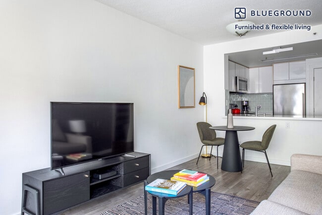 Photo - 240 Lombard St Unit FL3-ID361