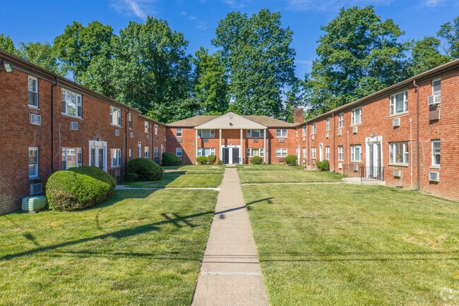 Photo - Orchard View Apartments