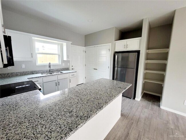 Photo - 2109 Davenport St Unit 1