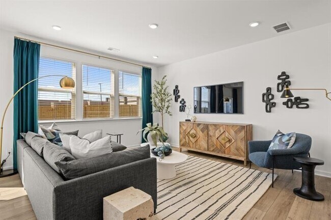Photo - 113 Vision St