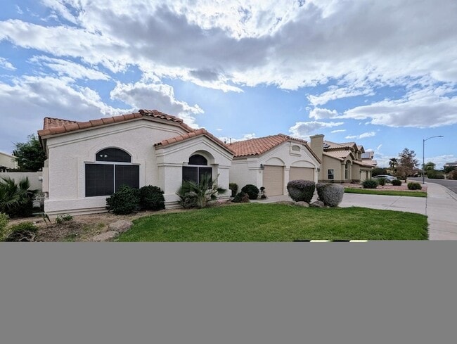 Building Photo - 12417 W Encanto Blvd