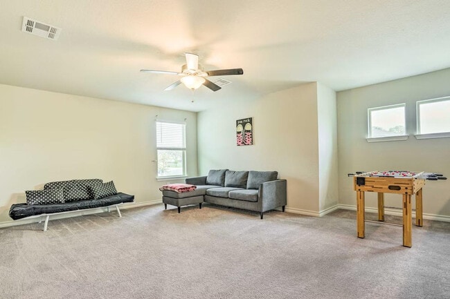 Photo - 5603 Chestnut Xing Unit SI ID1385902P