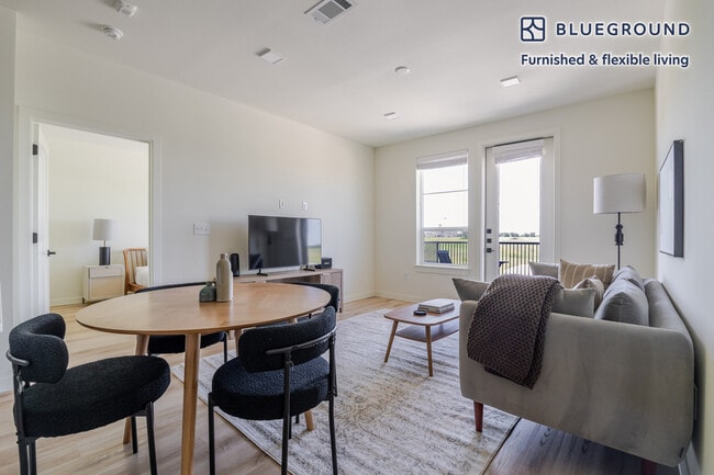 Building Photo - 3801 N A W Grimes Blvd Unit FL2-ID322