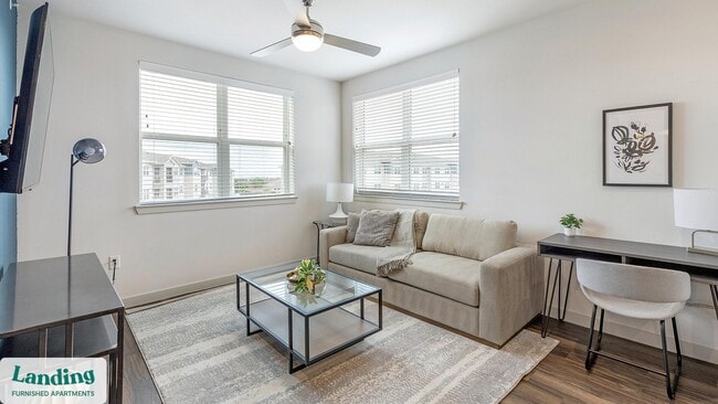 Photo - 255 Williamsburg Pkwy Unit F301.1409530