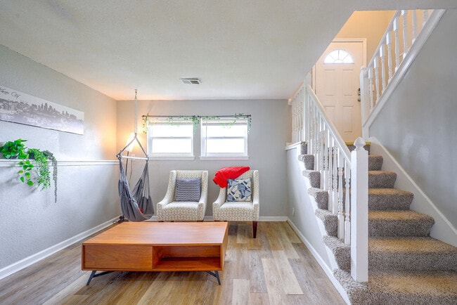Photo - 1013 E Huntington Pl Unit SI ID1621230P