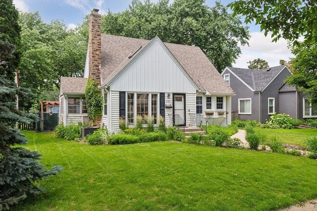 Photo - 4145 Zenith Ave N