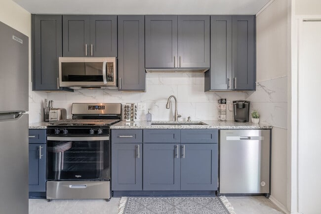 Photo - 5601 N Northwood Rd Unit ID1351831P