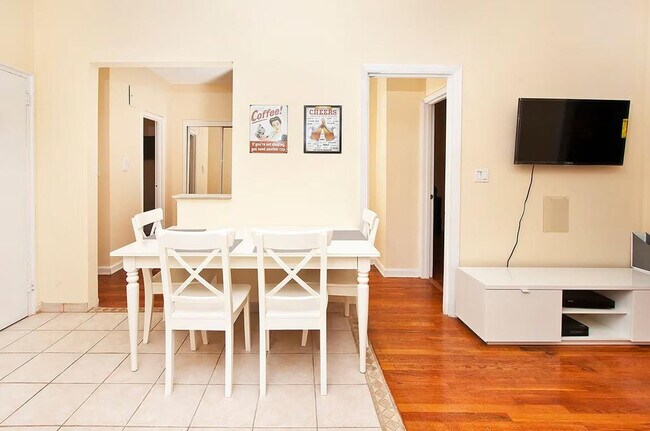 Photo - 236 E 80th St Unit ID1032066P