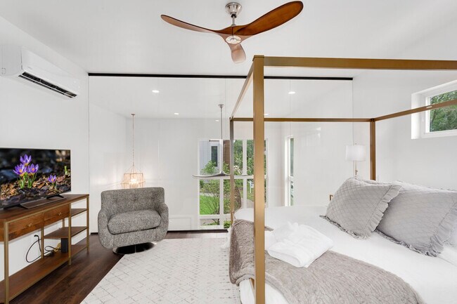 Photo - 506 SE Tourmaline Mews Unit ID1221831P