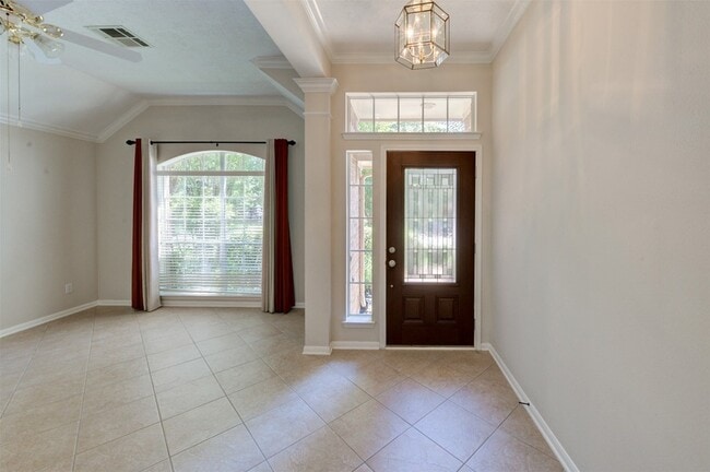 Photo - 9026 Robinhoods Well Dr
