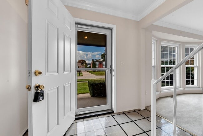 Photo - 197 Kings Way