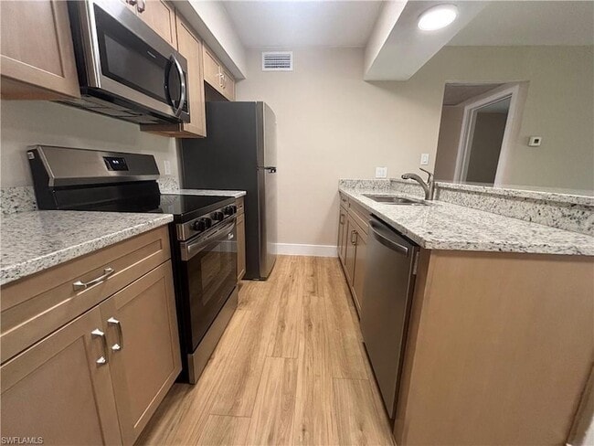 Photo - 5327 Summerlin Rd