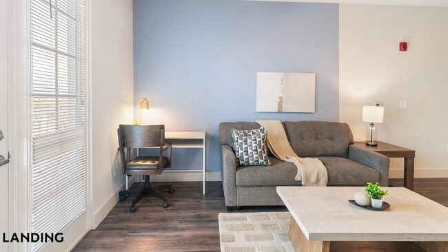 Photo - 5885 Lakehurst Dr Unit 2411