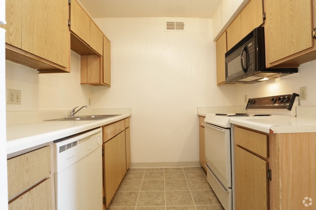 Photo - Mountain Steppes Apartments