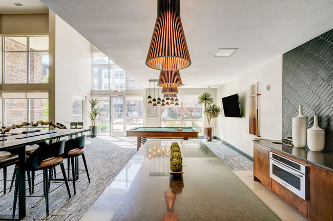 Photo - Heights at Interlocken