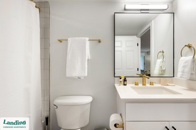 Photo - 1221 S Eads St Unit 02-0516