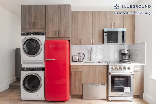 Photo - 82 Washington Pl Unit FL4-ID1815