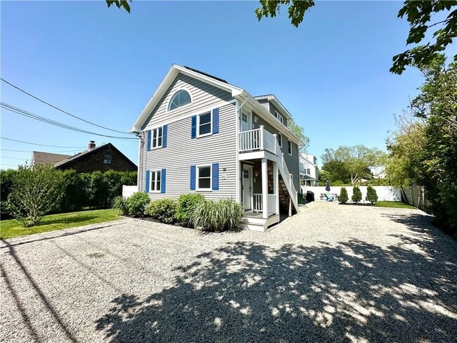Building Photo - 90 Wolcott Ave