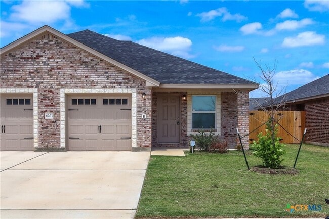 Building Photo - 6203 Twistleaf Ln Unit B