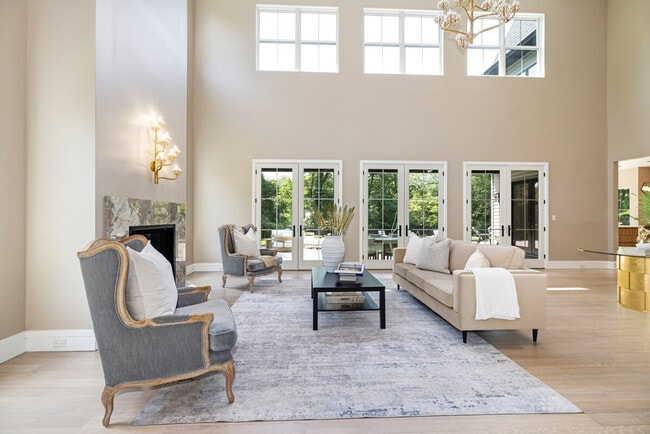 Photo - 241 E Saddle River Rd Unit SI ID1495030P