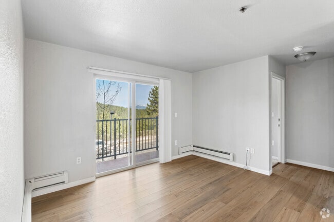 2BR, 1 BA - 550SF - Living Room - Sawmill Heights