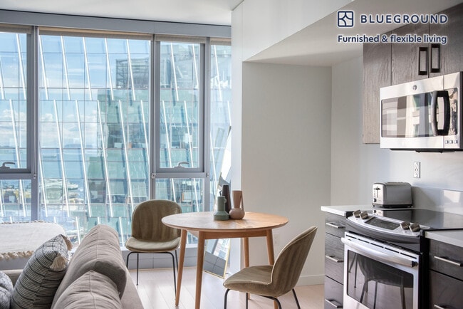 Photo - 521 Stadium Pl S Unit FL24-ID587