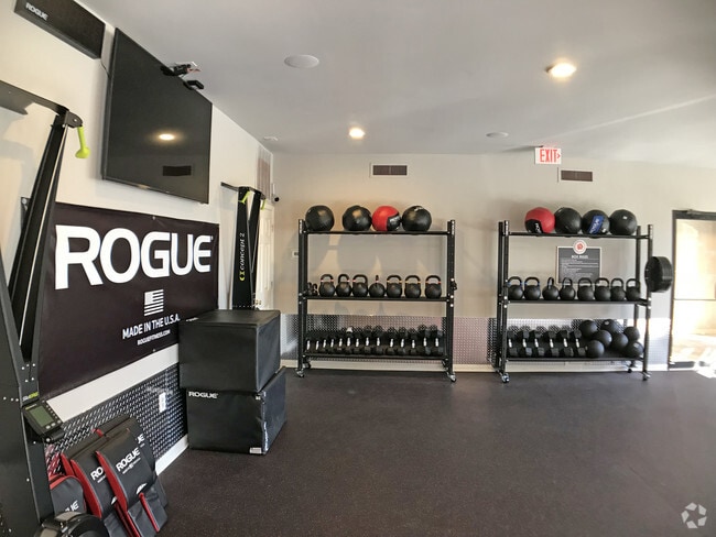 Photo - Rosemont Berkeley Lake