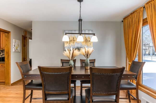 Photo - 336 N Walnut St Unit ID1285073P