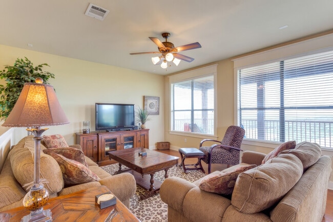 Photo - 17932 Edgewood Way Unit SI ID1521779P