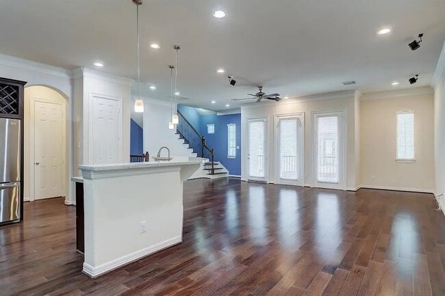 Photo - 5505 Zoemark Ln