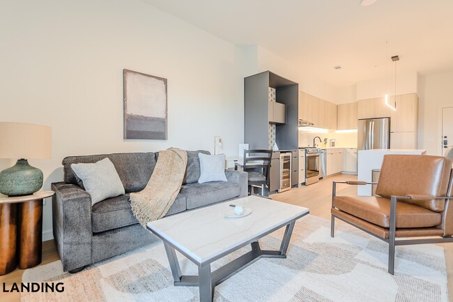 Building Photo - 2623 Keene St Unit 411