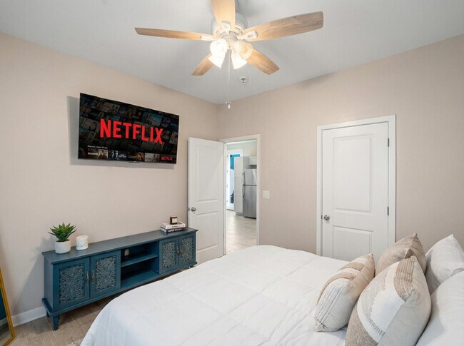 6606 W Paradise Ln Glendale, AZ | CorporateHousing