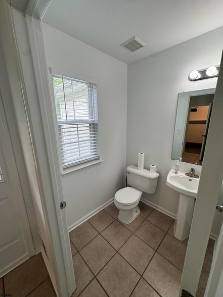 Photo - 10 Starboard Ct