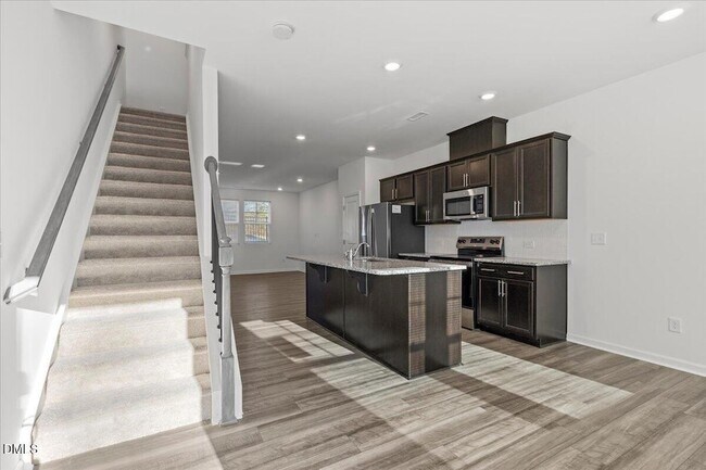 Photo - 1504 Crescent Townes Wy