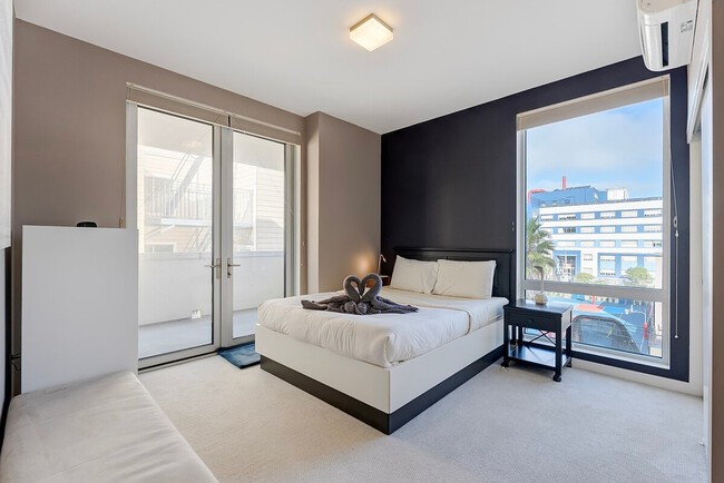 Photo - 11 Rose St Unit ID1332018P