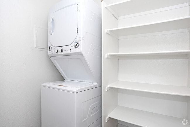 Photo - Plum Tree Apartments