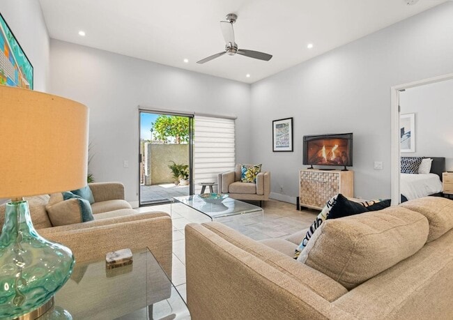 Photo - 877 E Arenas Rd