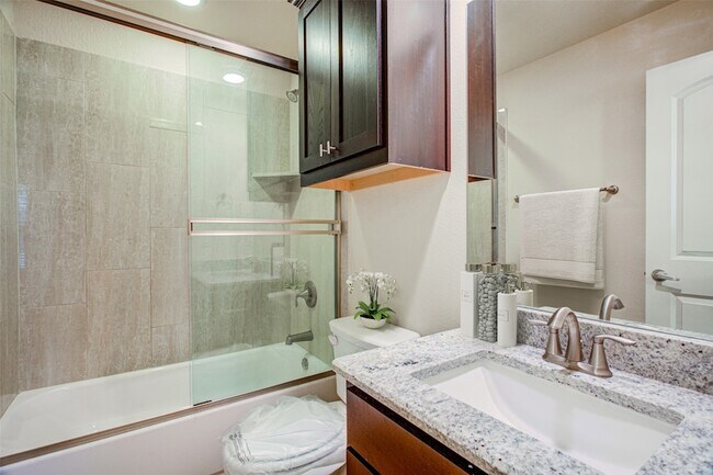 Photo - 4323 Dickason Ave