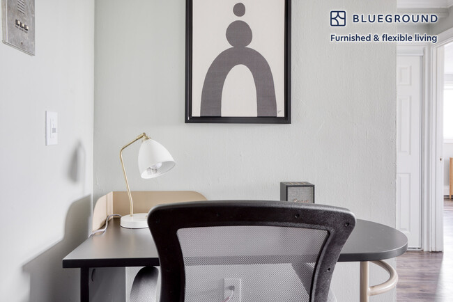 Photo - 30 Iroquois St Unit FL1-ID651