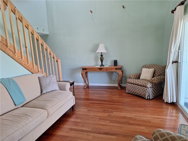Photo - 1914 Westminster Cir Unit 134