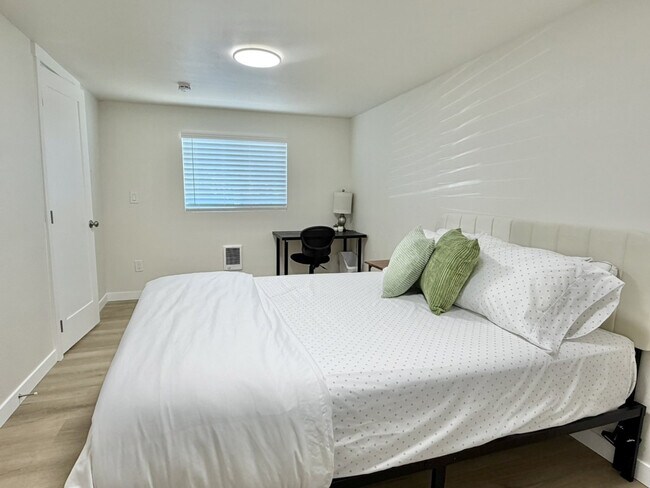 Photo - 506 107th St S Unit SI ID1620466P