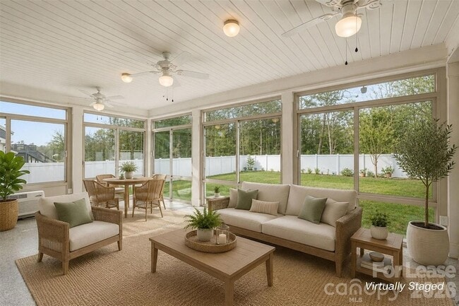 Photo - 2120 Katie Alice Cir