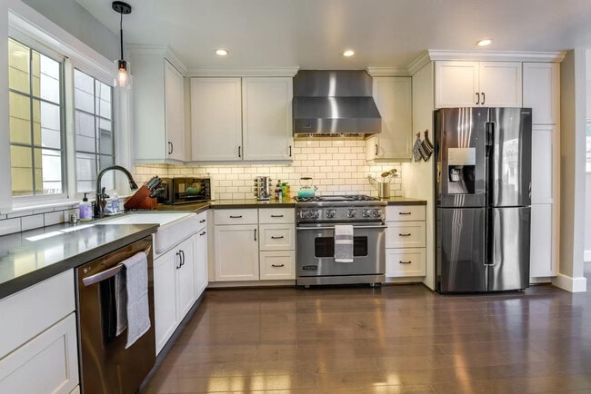 Photo - 4631-4633-4633 Irving St Unit ID1305241P