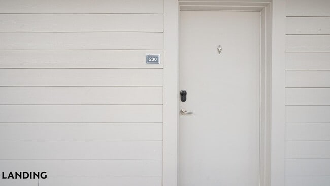 Photo - 1801 Meridian St Unit 129
